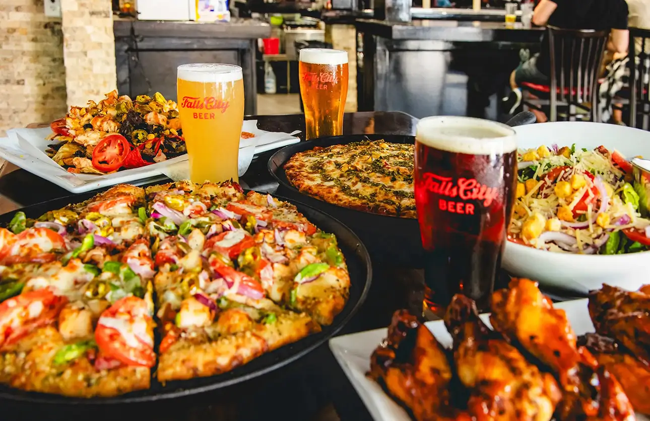 PARLOUR Pizza + Pints